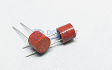 Micro Fuses ,Ø8.5*8.0 ,500mA ,250VAC ,Time-Lag Type ,Long straight lead