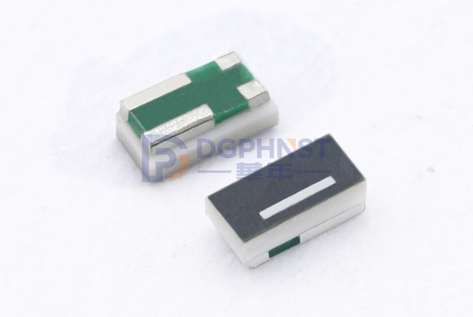 Four Terminal Current Sense Resistor ,1206 ,0.008R(8mR) ,±1% ,1W ,MnCu ,±50PPM ,WALTER-HFCL