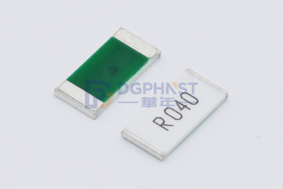 Metal Current Sensing Chip Resistor ,2512 ,0.700R(700mR) ,±0.5% ,2W ,MnCu ,±50PPM ,WALTER-STE