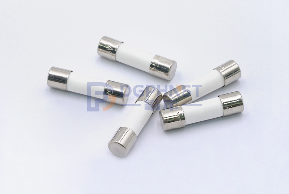 Power Fuse ,6*30mm ,20A ,660VAC/DC ,- ,Axial Without Lead ,WALTER-WM30 ,-