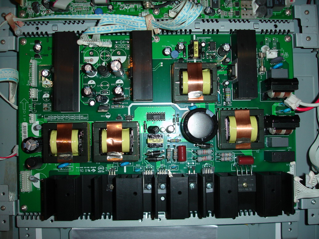 SUSUMU薄膜电阻在电力监控和调度系统中的重要地位