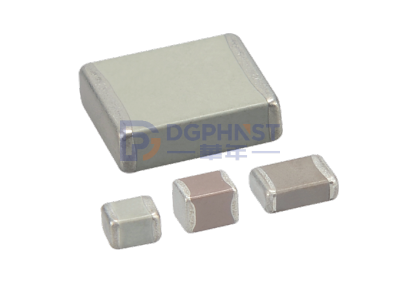 陶瓷电容器 ,1210 ,100uF ,±20% ,DC10V ,X5R ,贴片型